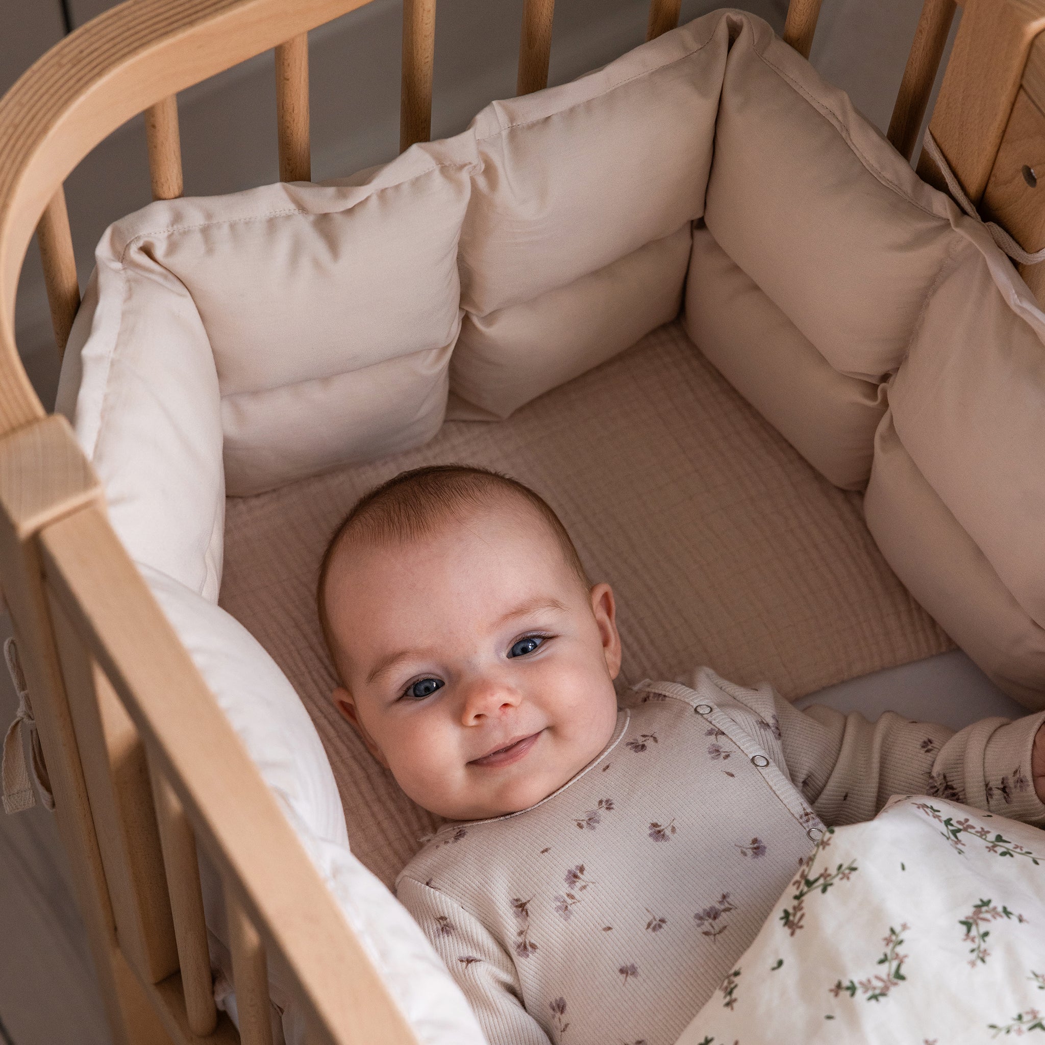 ペピーギッズ モラモラ Baby bumper 180 cm, Kapok - Sebra Sleep - Birchbark rose